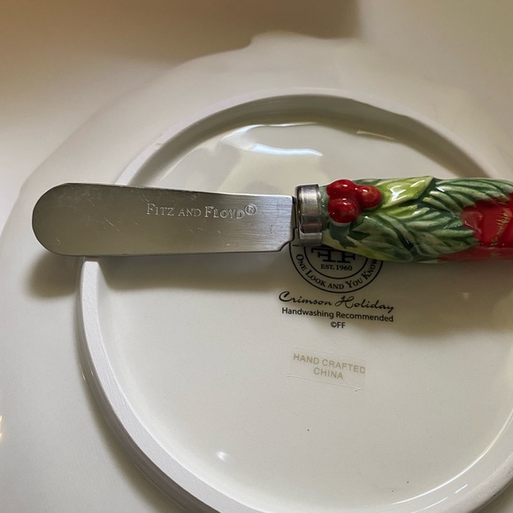 Fitz and Floyd “Crimson Holiday” plate and spreader. Red Green Christmas Pine - Picture 4 of 5